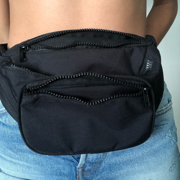 Super cute fanny pack - Picture 2 of 3